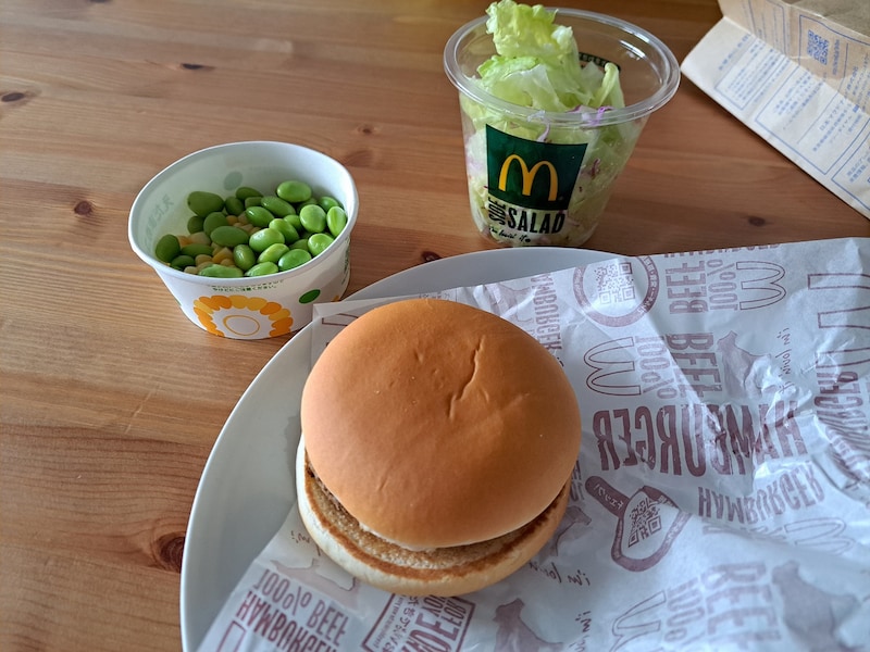 ダイエット中でも組み合わせ次第でマクドナルドで食べられる！