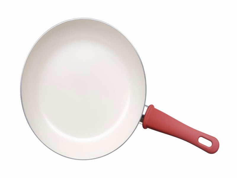 表面加工されているフライパン