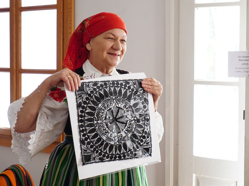 ポーランド・ウォヴィチの切り絵