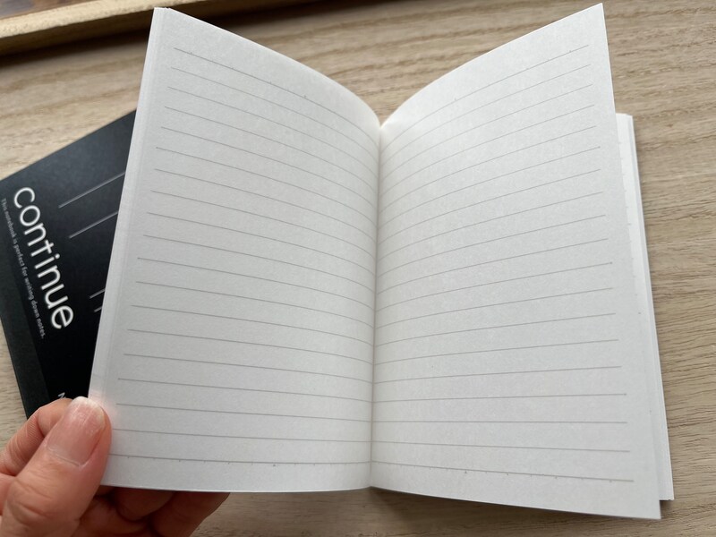 キャンドゥの「A6ノート」は18行で、枚数は40枚