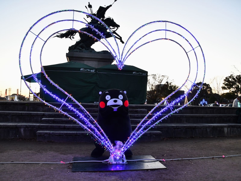 「光のファンタジー菊池2023 点灯式」=11月25日、熊本県菊池市