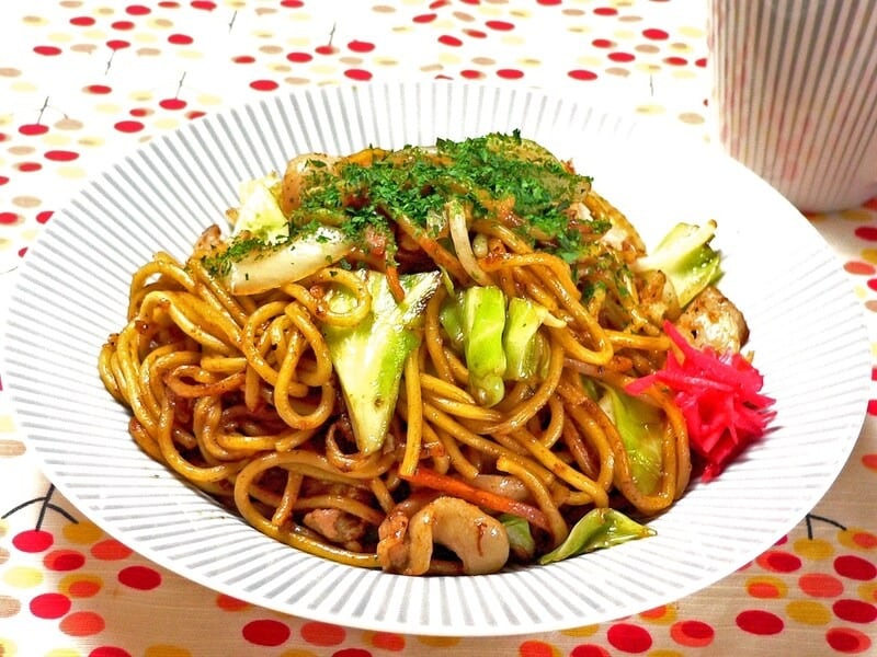 お手軽簡単、袋焼きそば