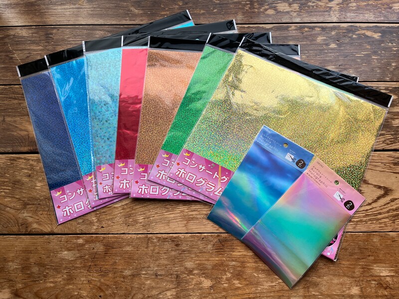 セリアのホログラムシートは推し活におすすめ！