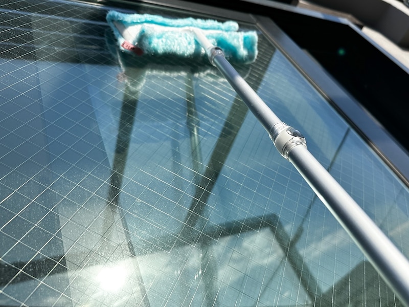 フローリングワイパーに「パルスイクロス」をセット