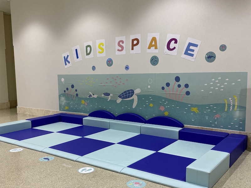 2階にあるキッズスペースは保安検査場はすぐ近くにあるので便利! ※写真提供:那覇空港ビルディング株式会社