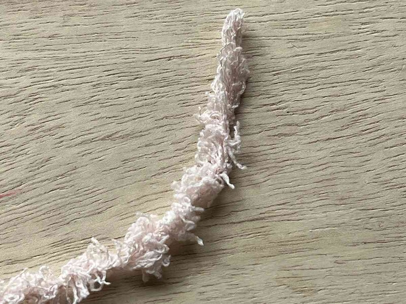 セリアの「ミミ」はタオルのような肌触り