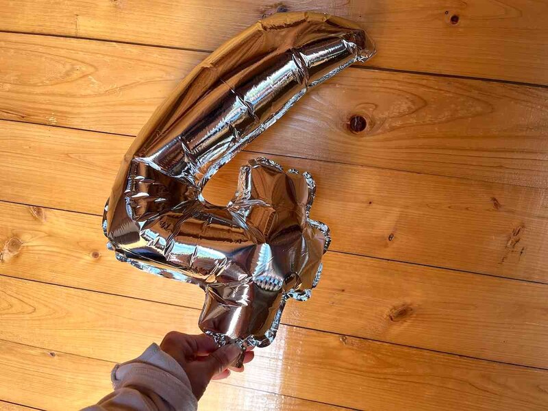 セリアの「ナンバーバルーン」は年齢に合わせて選べる