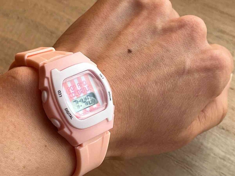 セリアの「ウォッチコレクション　レディース36」はお子さんがつけてもよさそう