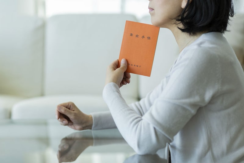 1957年1月生まれの女性。特別支給の老齢厚生年金はいつまで請求権がありますか？