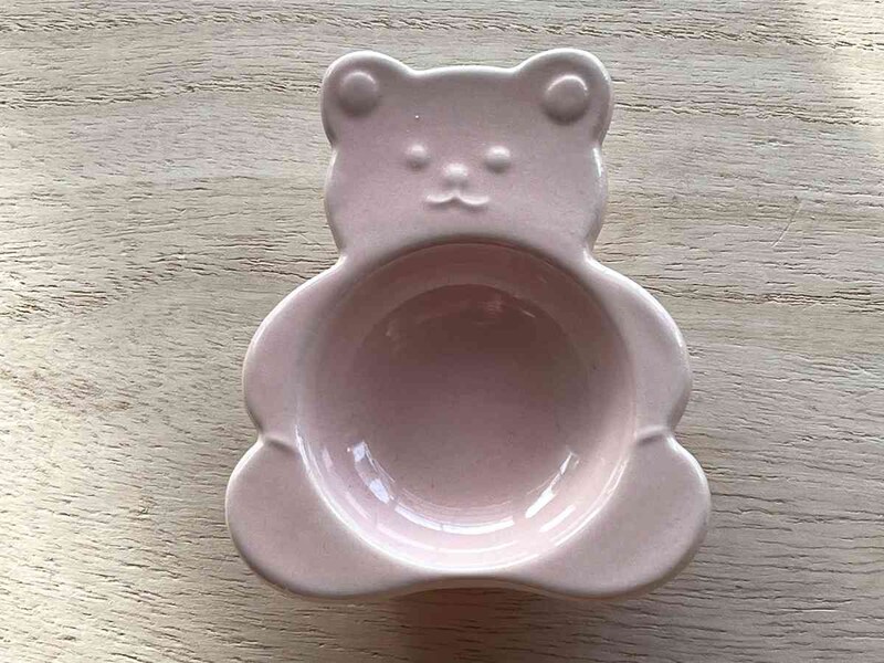 セリアの「ミニプレート もこもこベア」