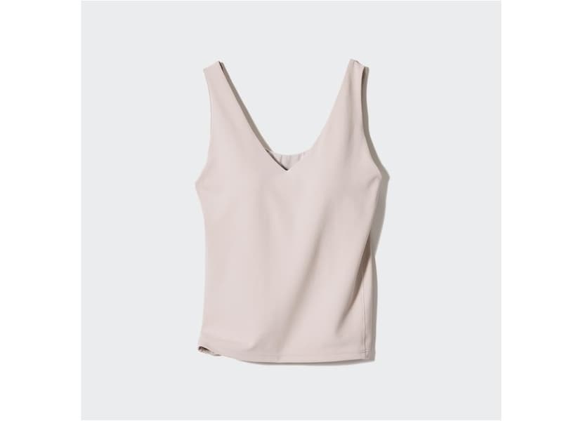 ユニクロ エアリズムアクティブブラタンクトップ 2290円(税込)