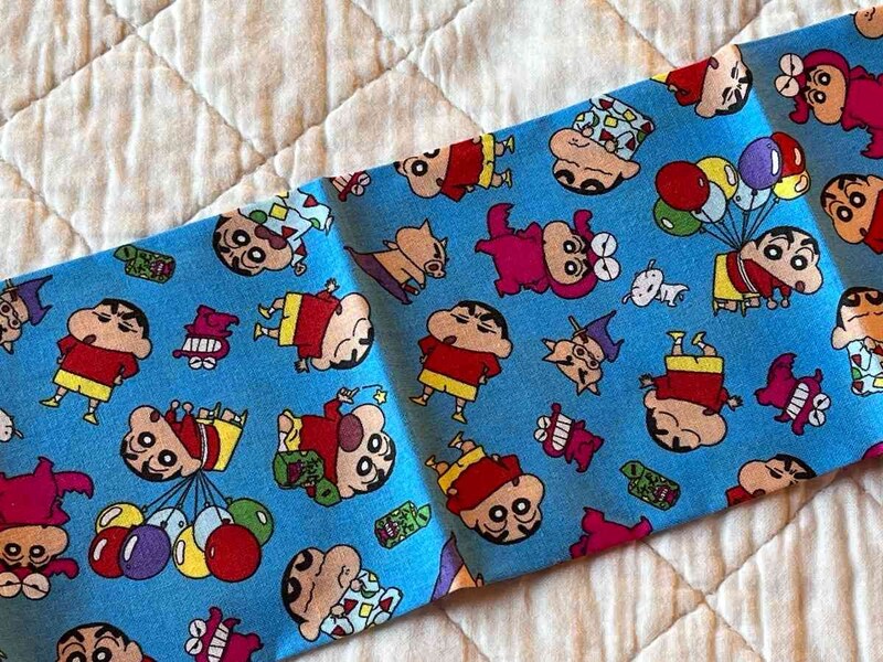 セリアの「カットクロス クレヨンしんちゃん」は小物作りにおすすめ