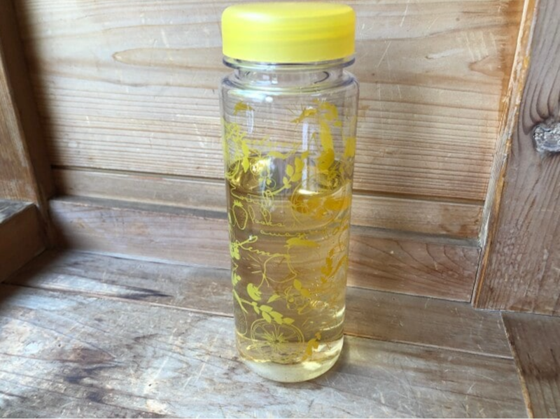 ダイソーの「ウォーターボトル」