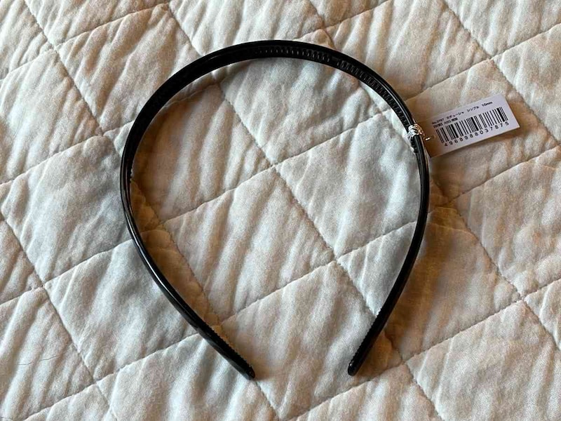 セリアの「カチューシャ　シンプル」