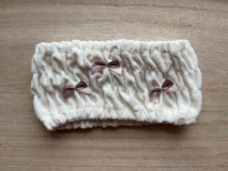 セリアの「ヘアターバン ワイド」