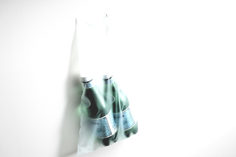 ボトルを入れた袋も掛けられる