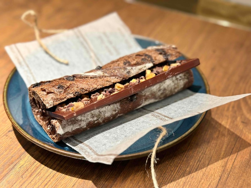 「LA BASE de Chez Lui」／バケットショコラベトナム (1458円)