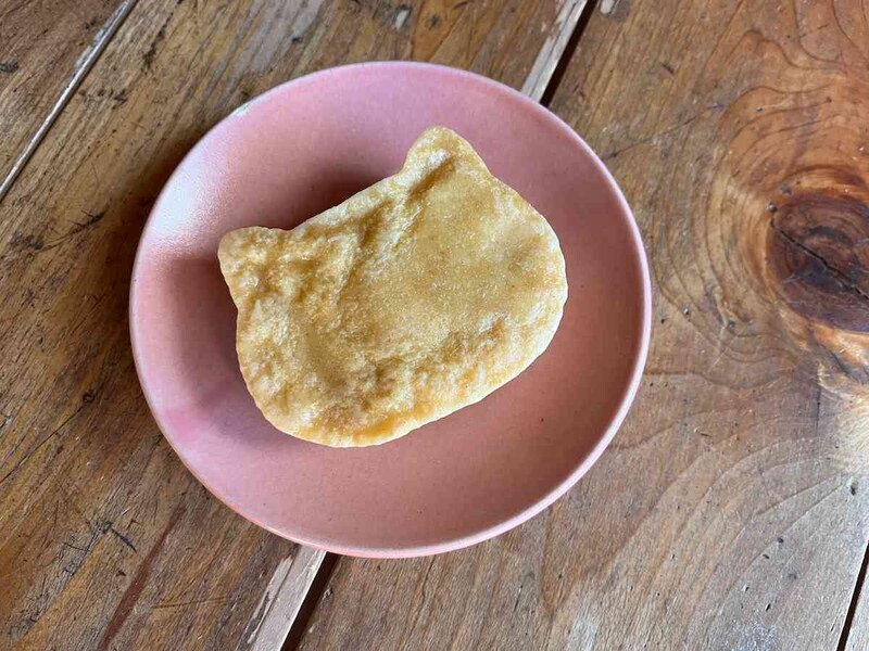 セリアの「かんたん厚めのパンケーキモールド ねこ型」は生地がくっつかないのが嬉しい