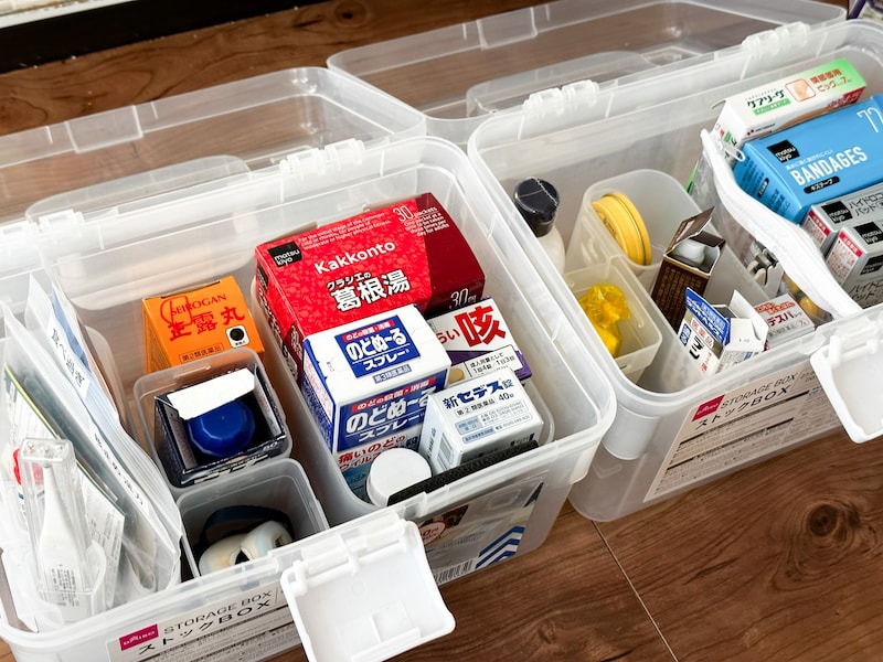 ダイソーグッズで作った薬箱