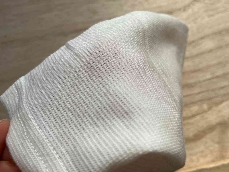 セリアの「コットン素材サポーター」は薄手