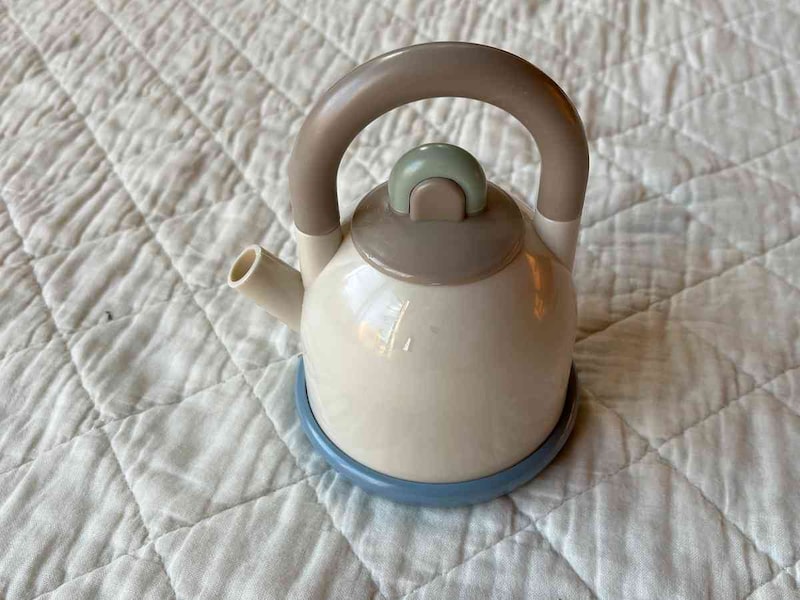 セリアの「キッチン ままごとポット」