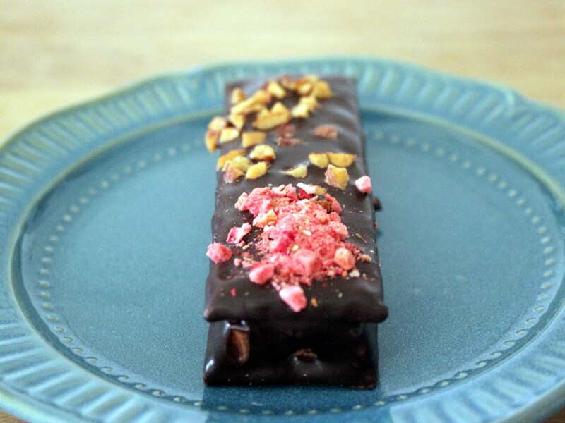 ローソン「Uchi Café×GODIVA ショコラパイサンド」