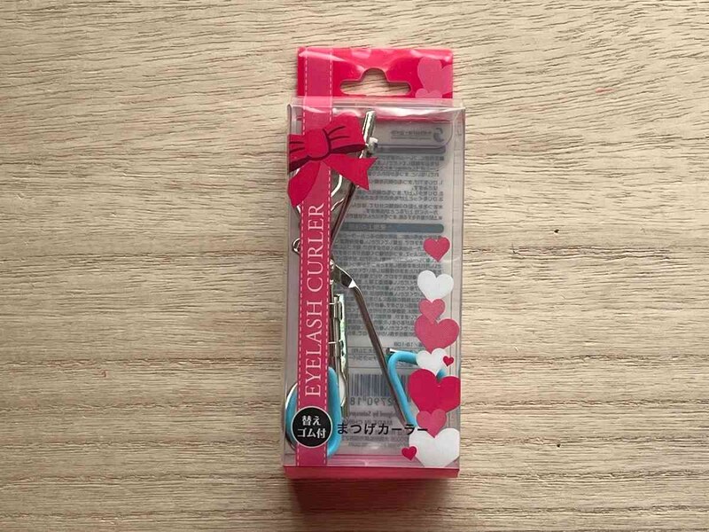 セリアの「まつげカーラー」