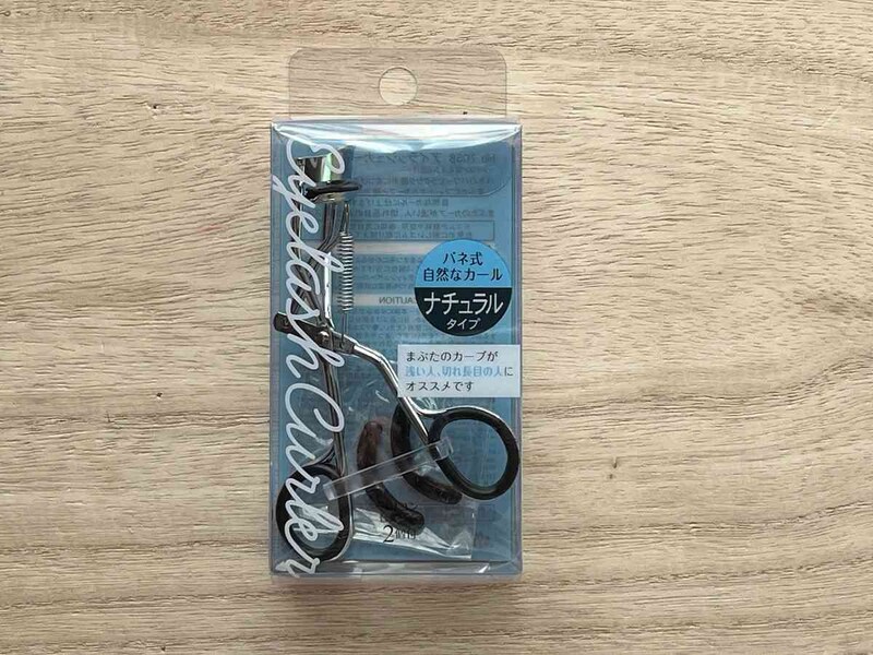 セリアの「アイラッシュカーラー」