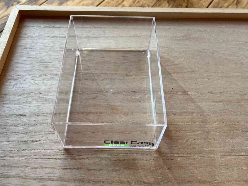 セリアの「クリアケース ディープ」