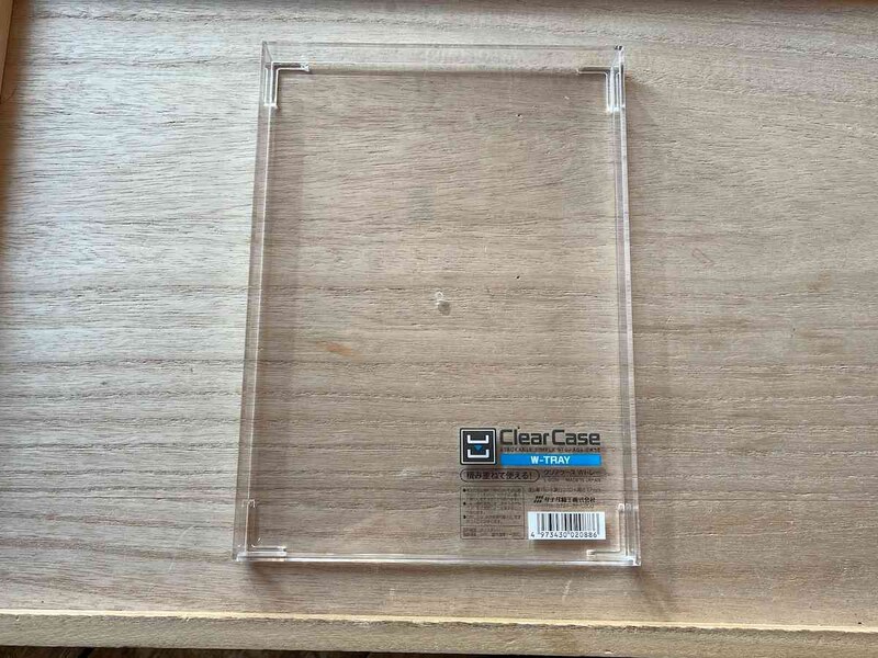 セリアの「クリアケース Wトレー」