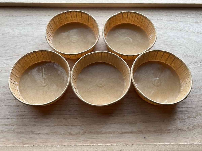 セリアの「ギャザーカップケーキ型」