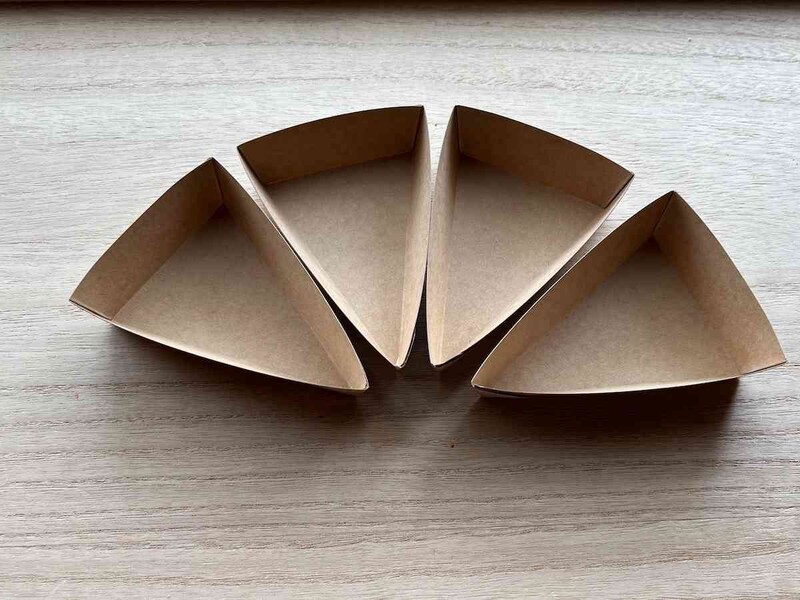 セリアの「ワンカットケーキ型」