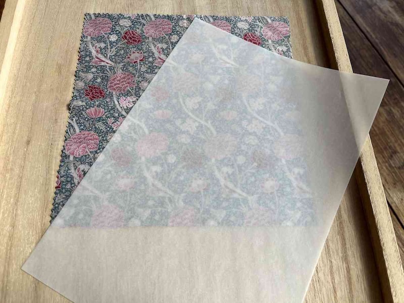 セリアの「B5トレーシングペーパー」もイラストの写し書きなどに最適