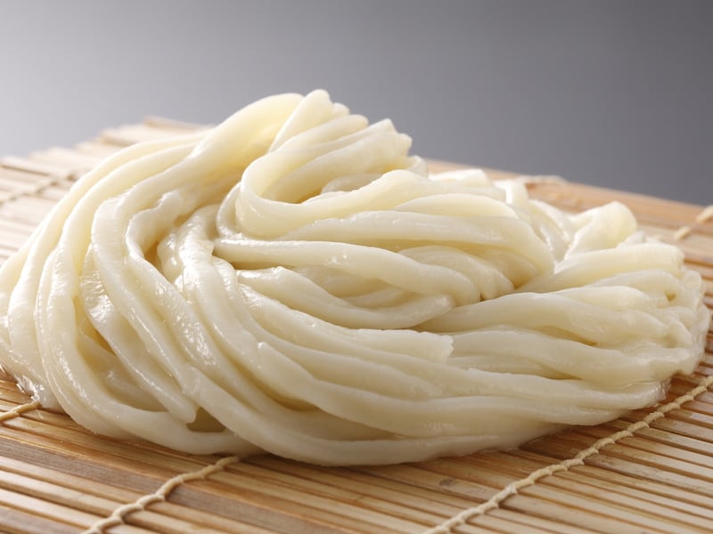 冷凍うどんは電子レンジかお湯で解凍を