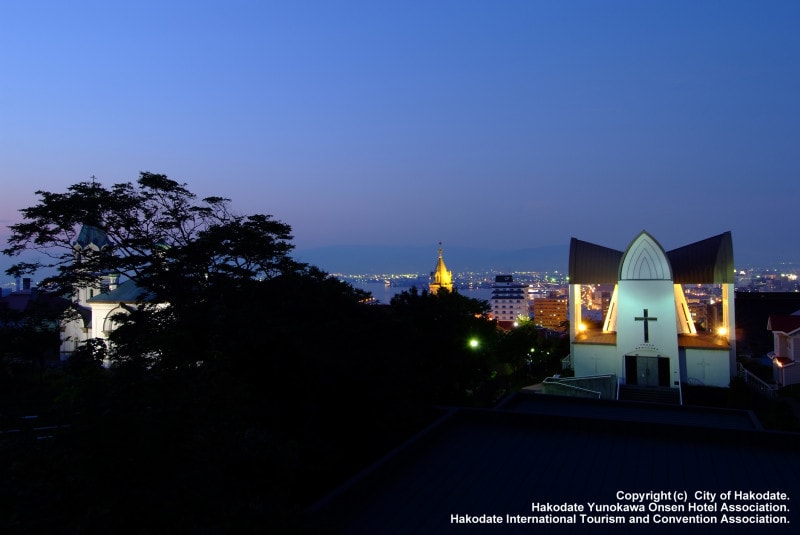 教会や西洋建築が多い元町エリア。夕方からはハリストス正教会や函館聖ヨハネ教会などがライトアップされる