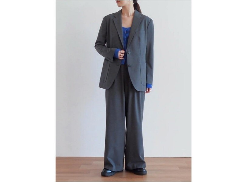 きちんと感もおしゃれさも手に入るジャケットのセットアップ　出典：WEAR