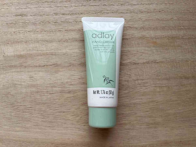ダイソーの「ハトムギハンドクリーム」