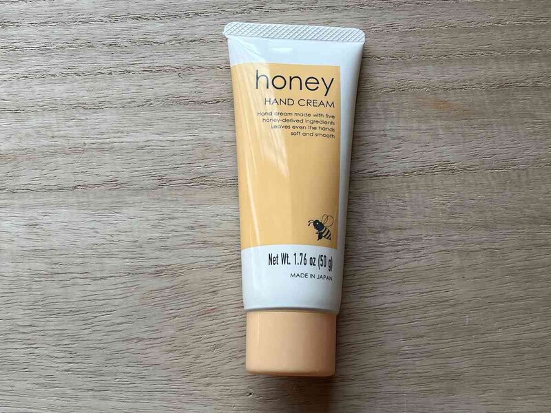 ダイソーの「ハチミツハンドクリーム」