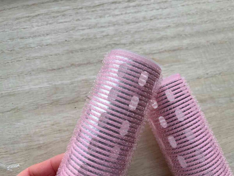 ダイソーの「マジックカーラー（3.5cm、2個）」はアルミニウム使用