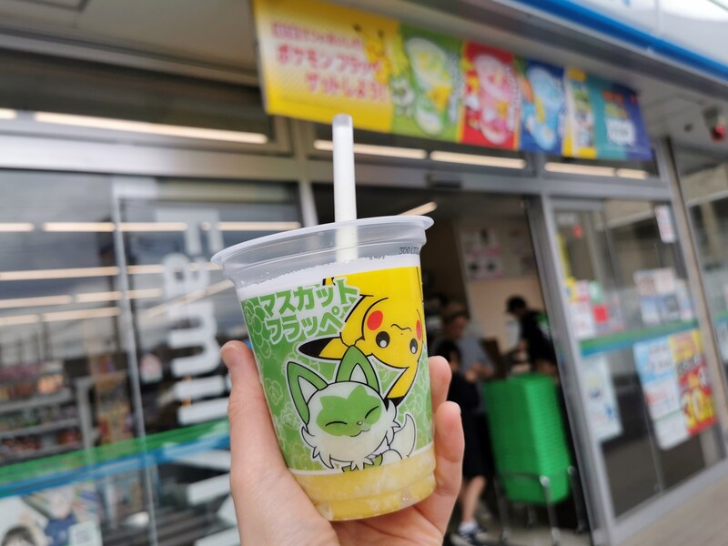 ファミリーマート「ポケモンフラッペ」