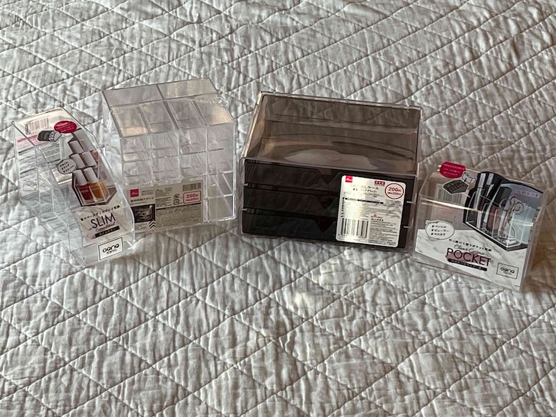 ダイソーのコスメ収納は110円(税込)から買えてお得!