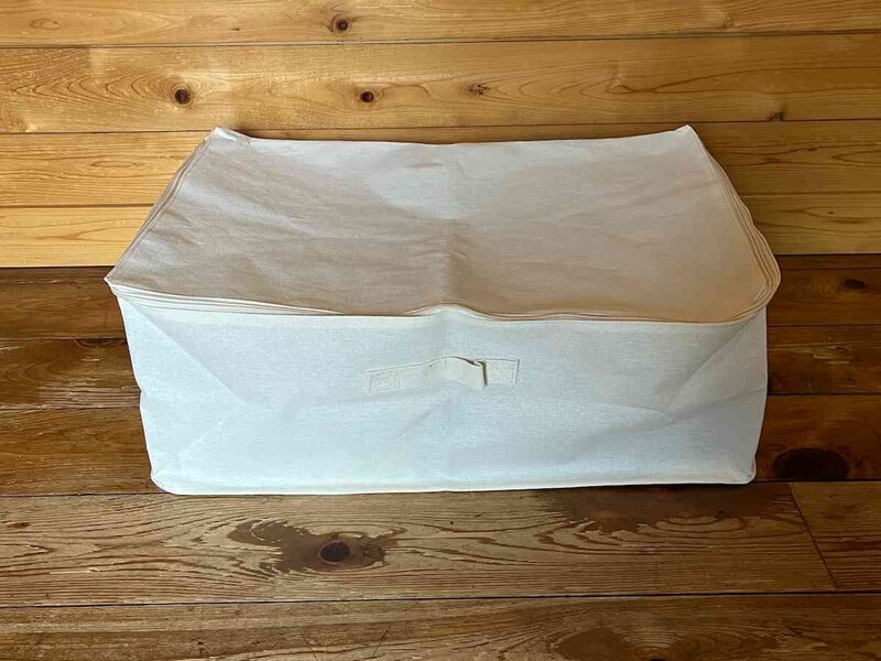 ダイソーの「フタ付収納BOX（衣装）」