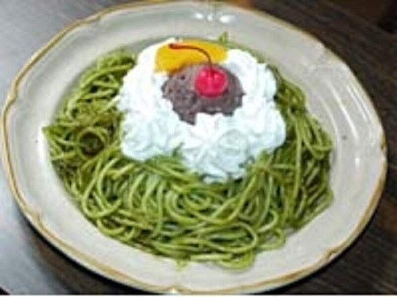 かの村上春樹も“魔都・名古屋”のシンボルとして畏怖した「喫茶マウンテン」。甘口抹茶小倉スパは世界屈指の怪メニューだ