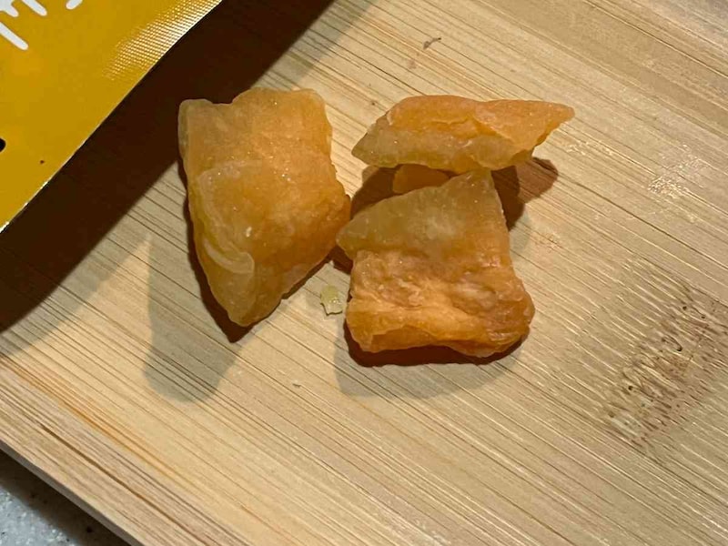 ダイソーの「半生製法　しっとり果実 メロン」