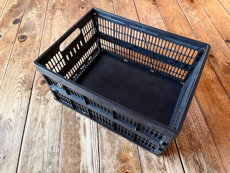 ダイソーの「折り畳みコンテナ」は大きめサイズ