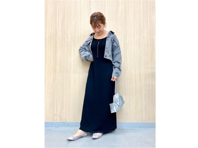 リラックスして着られるブラカップつきが便利！　出典：WEAR