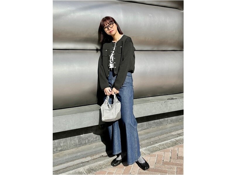 クリアレンズの眼鏡やサングラスは花粉対策としてもぜひ取り入れて 出典:WEAR