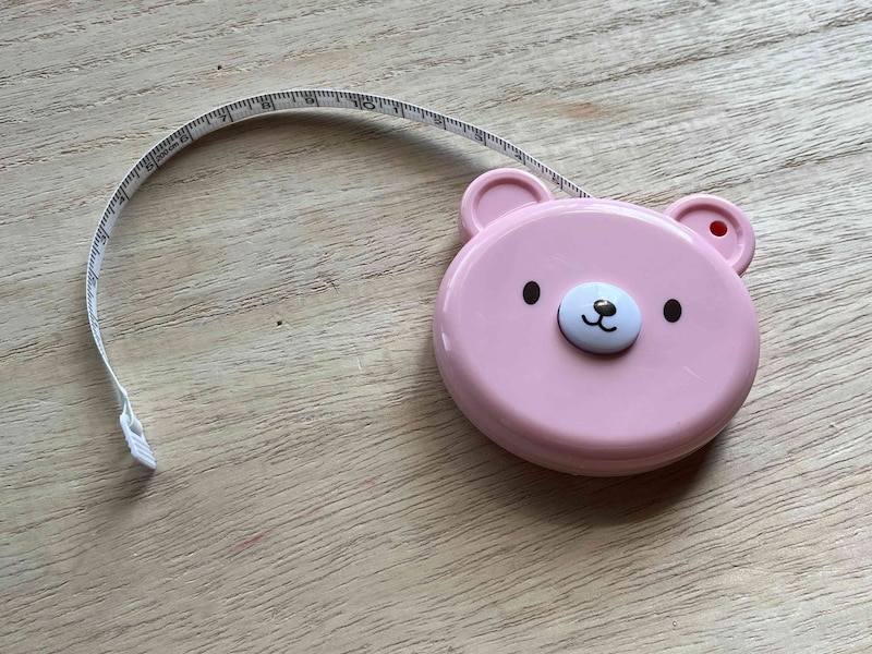 セリアの「くまさんメジャー 2m」は両面メモリ入り