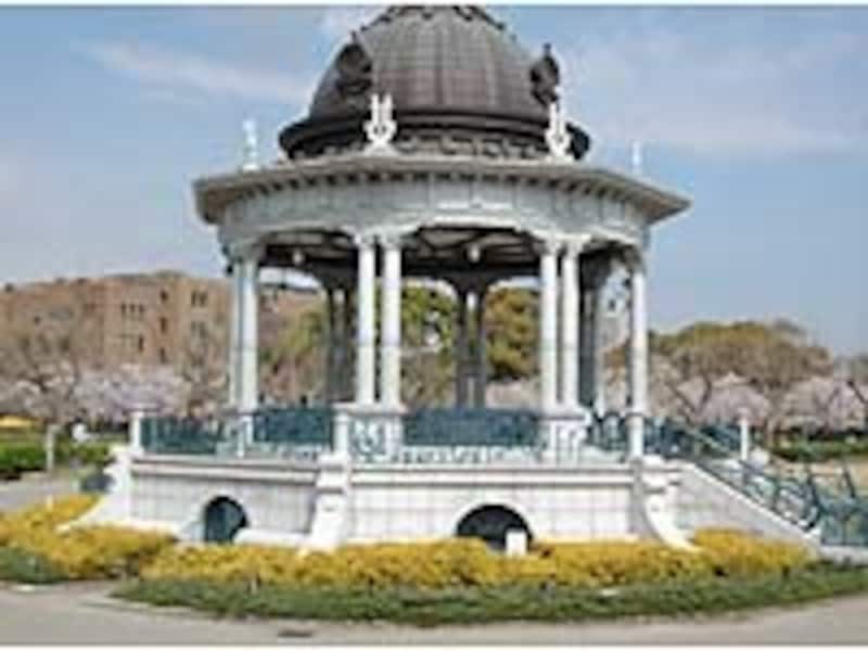 鶴舞公園の奏楽堂