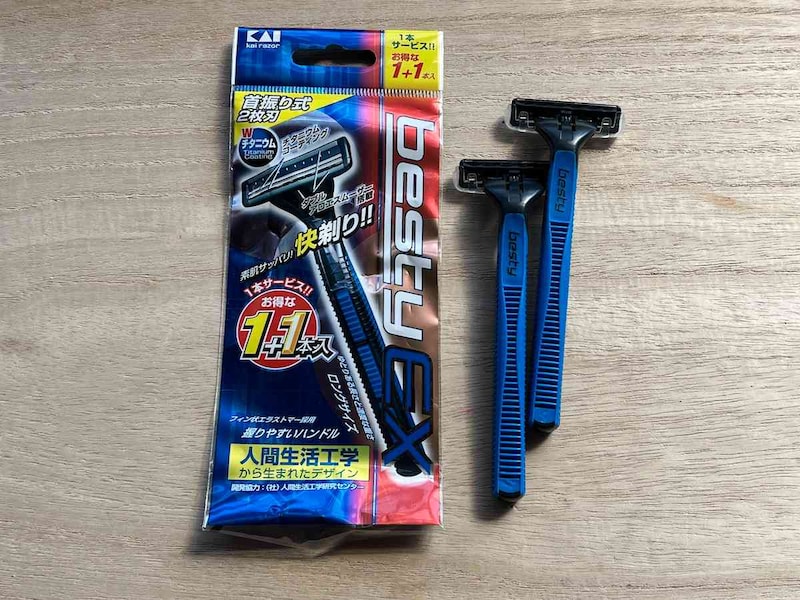 セリアの「ベスティーEX（首振り式）」